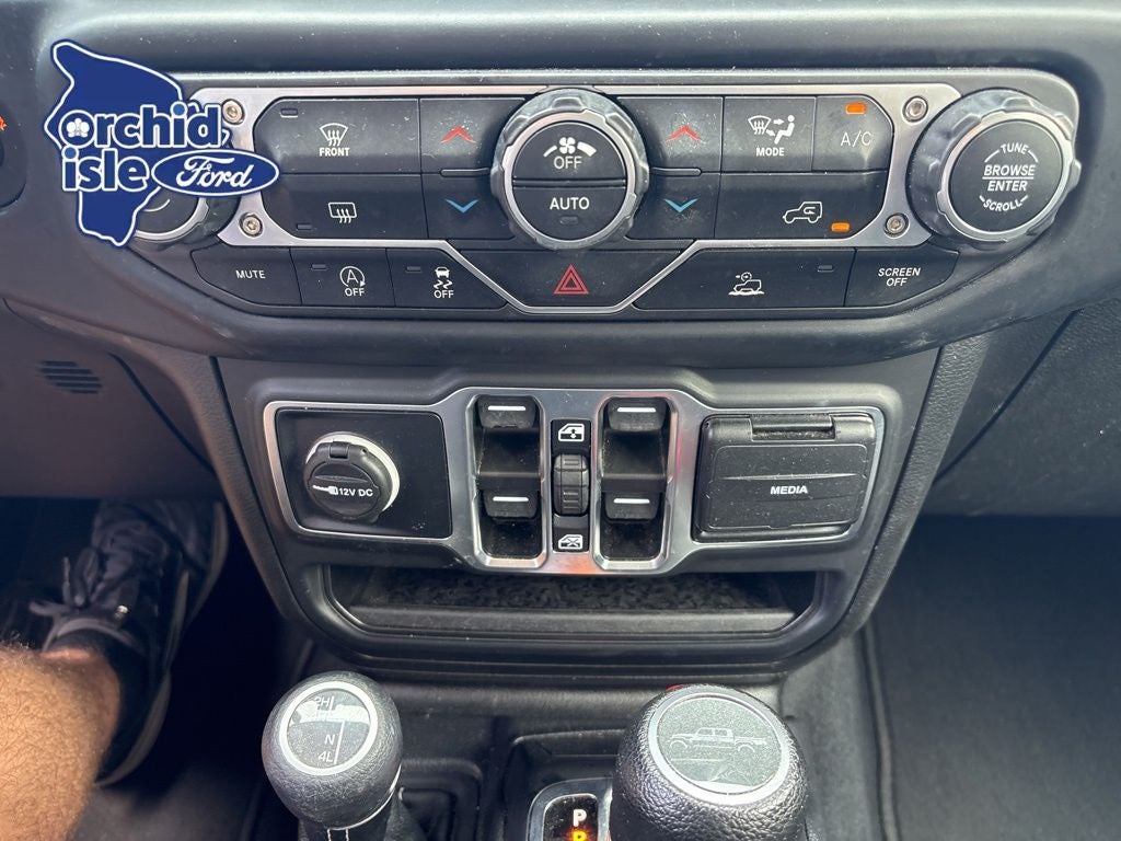 2023 Jeep Gladiator Overland