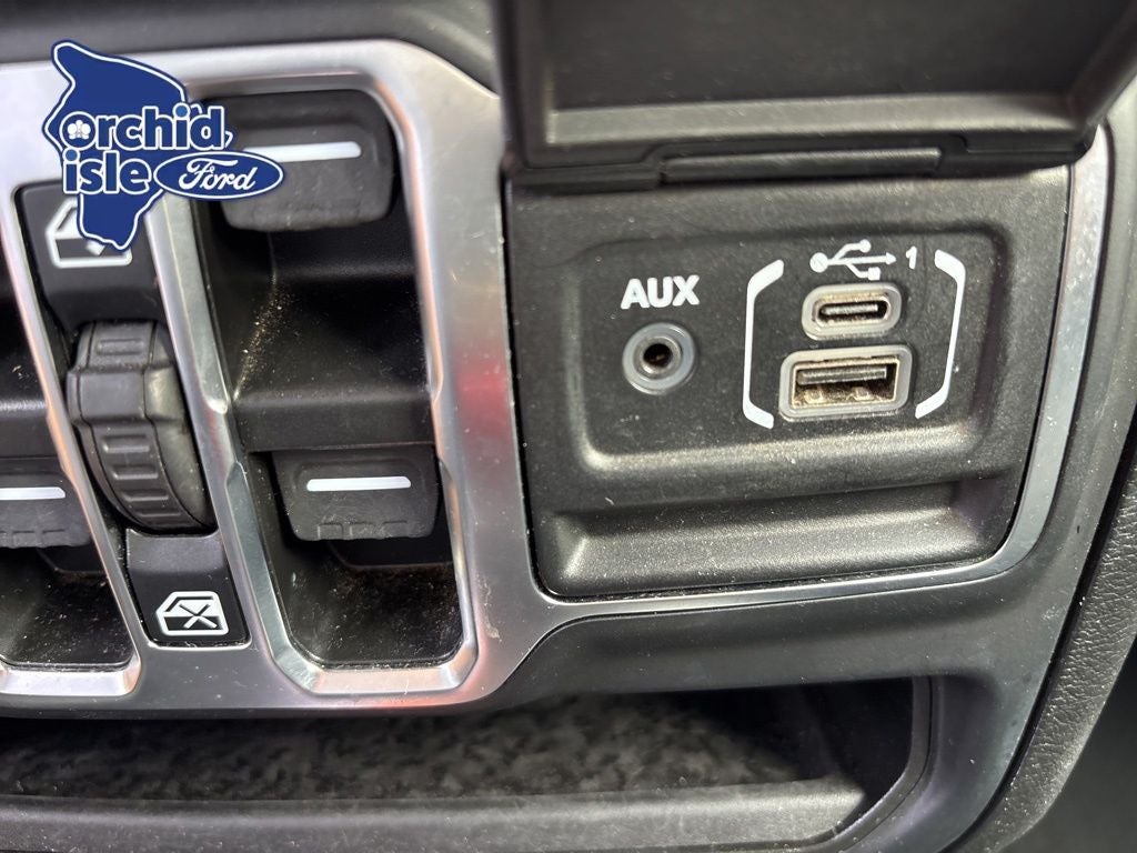 2023 Jeep Gladiator Overland