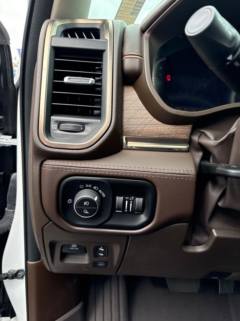 2025 RAM 1500 Limited