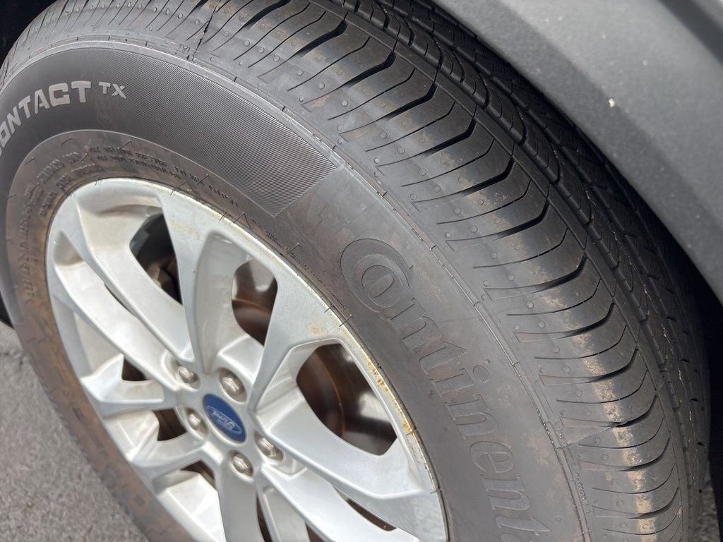 2022 Ford Escape SE Hybrid