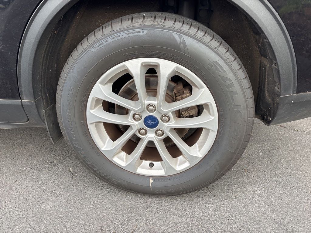 2022 Ford Escape SE Hybrid