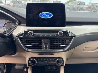 2022 Ford Escape SE Hybrid