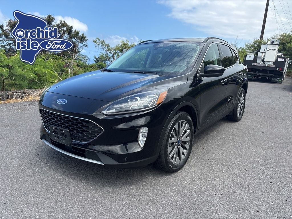 2022 Ford Escape Titanium AWD's photo
