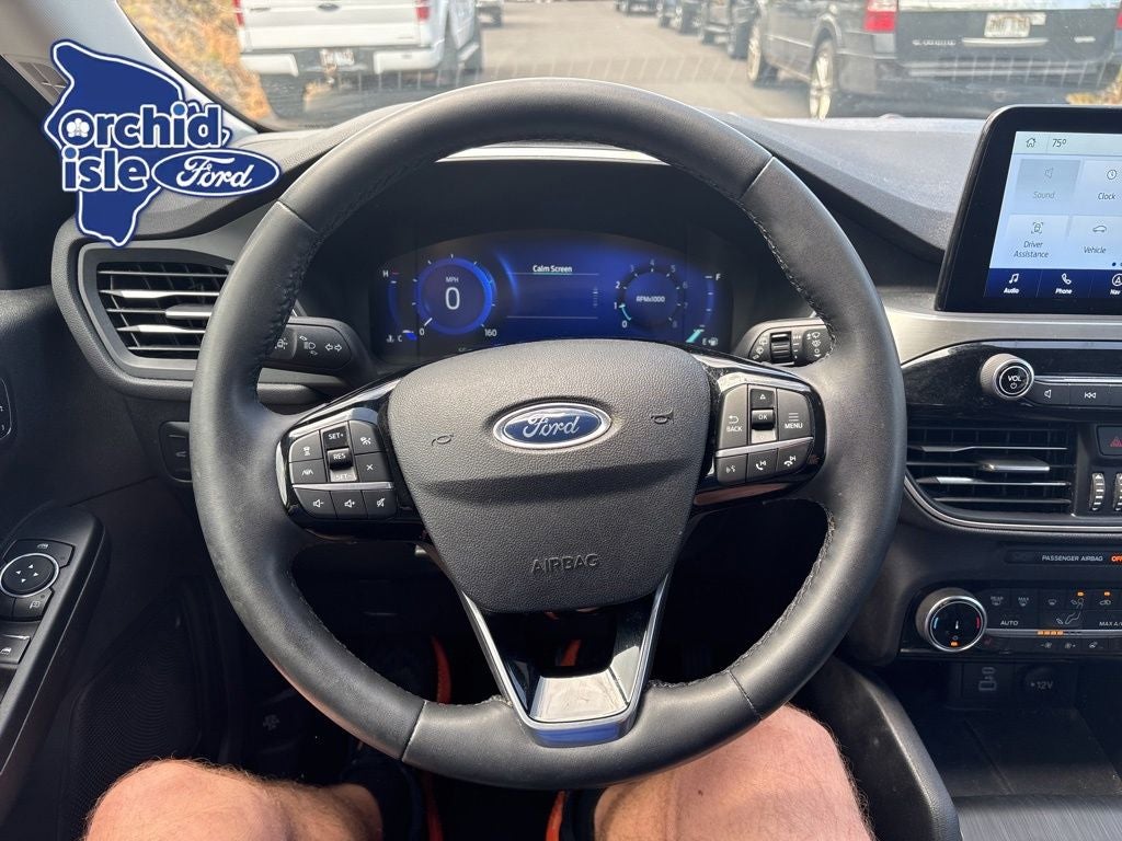 2022 Ford Escape Titanium