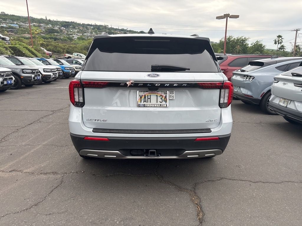 2025 Ford Explorer Active