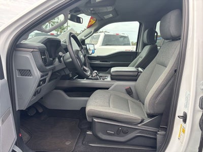 2024 Ford F-150 Lightning Flash