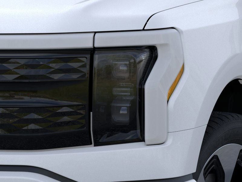 2025 Ford F-150 Lightning Platinum