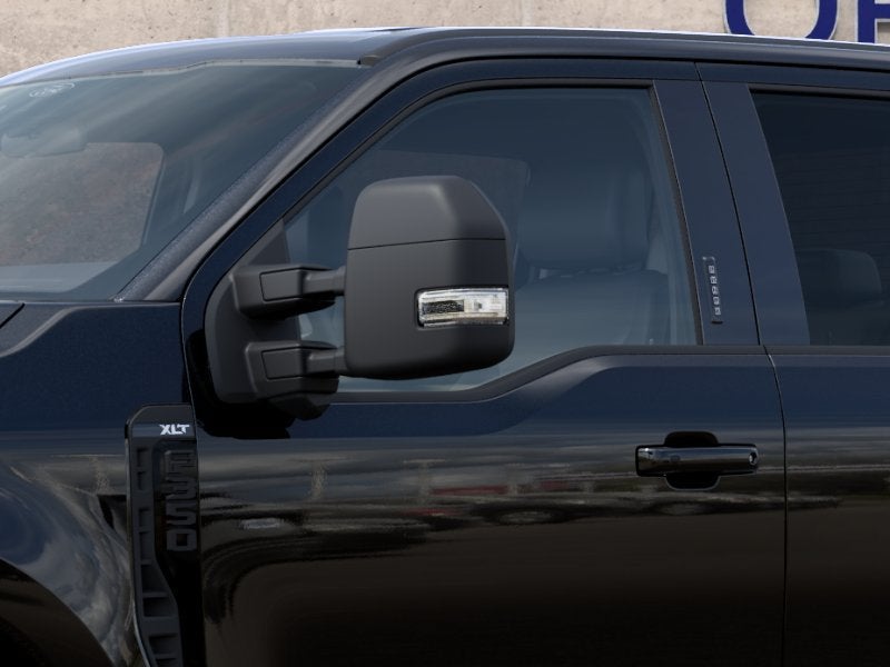2027 Ford F-350SD XLT