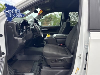 2025 Chevrolet Silverado 1500 LT LT1
