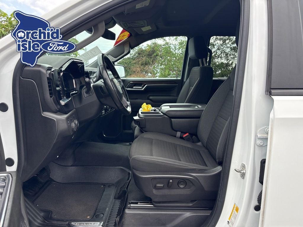 2025 Chevrolet Silverado 1500 LT LT1