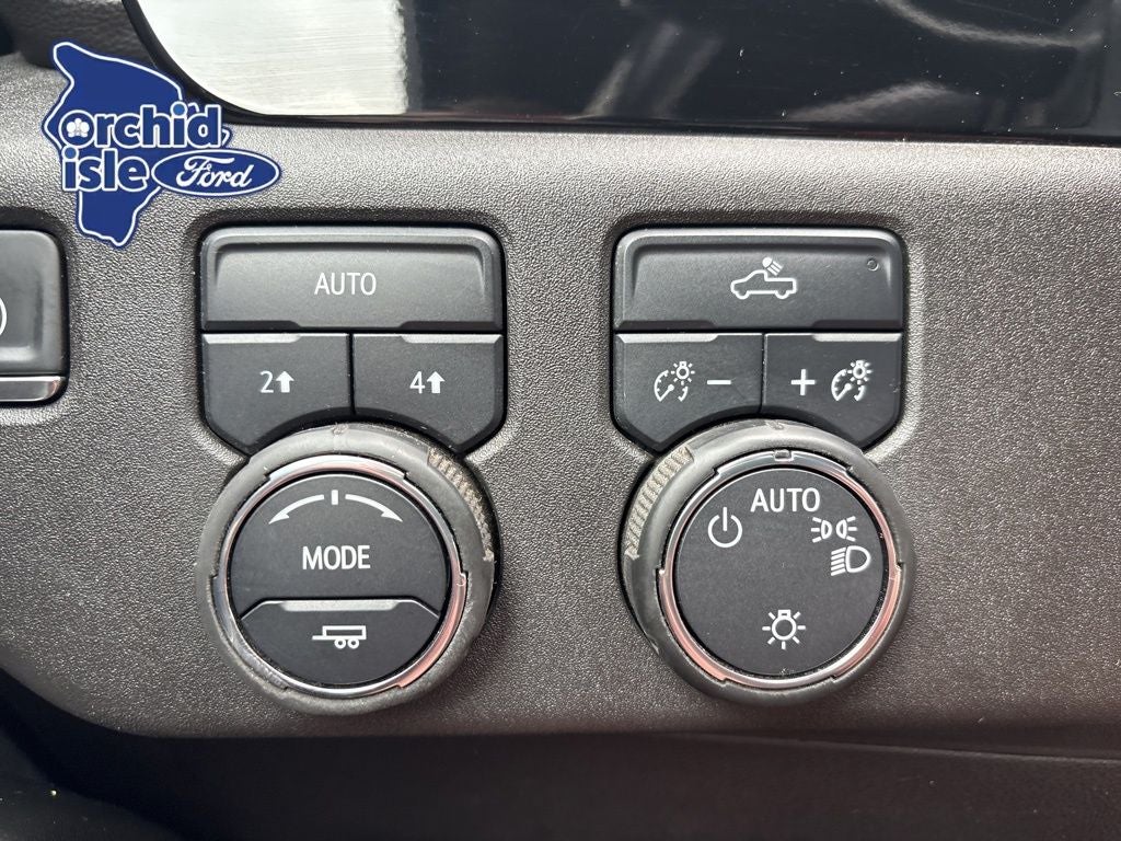 2025 Chevrolet Silverado 1500 LT LT1