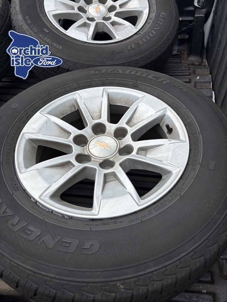2025 Chevrolet Silverado 1500 LT LT1