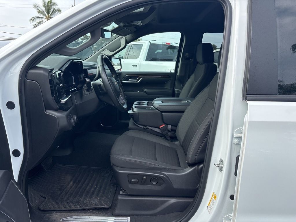 2025 Chevrolet Silverado 1500 LT LT1