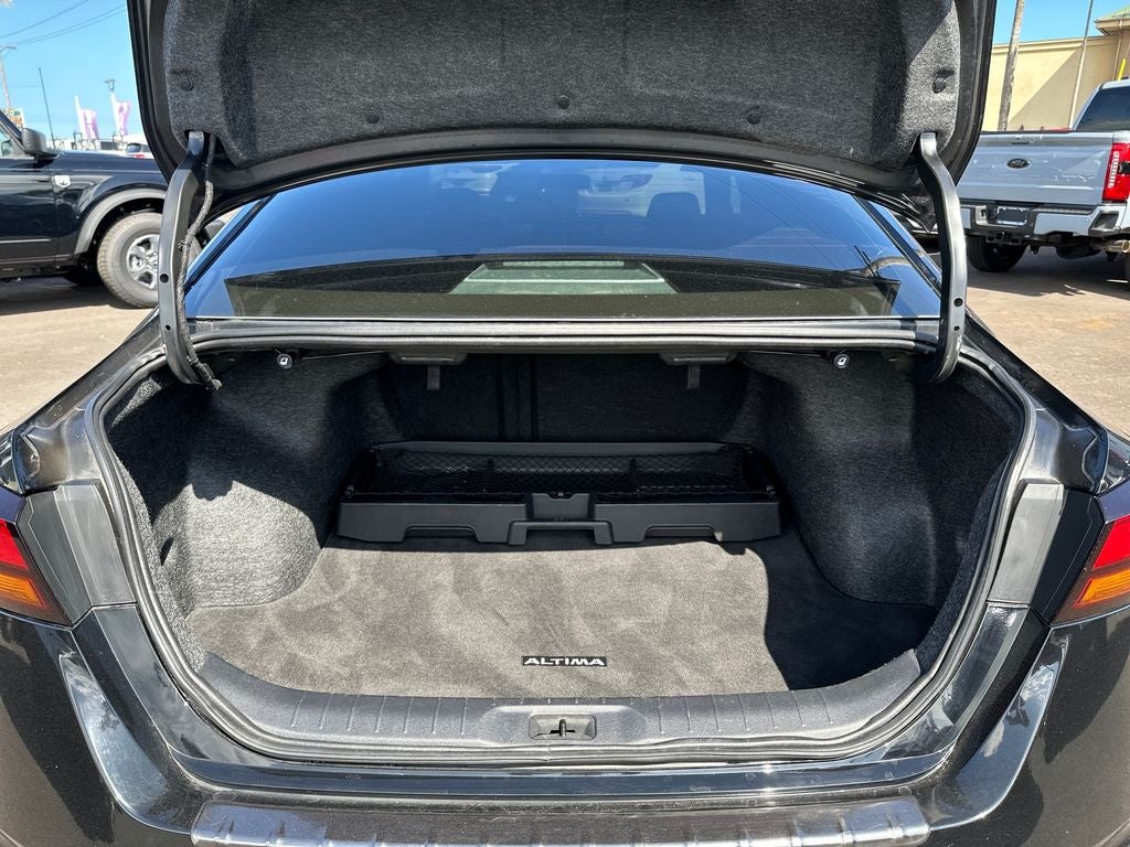 2023 Nissan Altima 2.5 SR