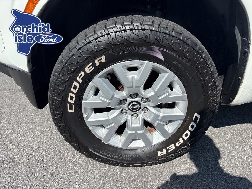 2023 Nissan Frontier SV