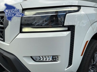 2024 Nissan Frontier SL
