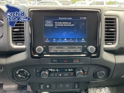 2024 Nissan Frontier SL