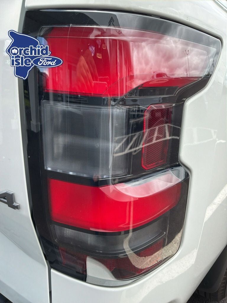 2024 Nissan Frontier SL