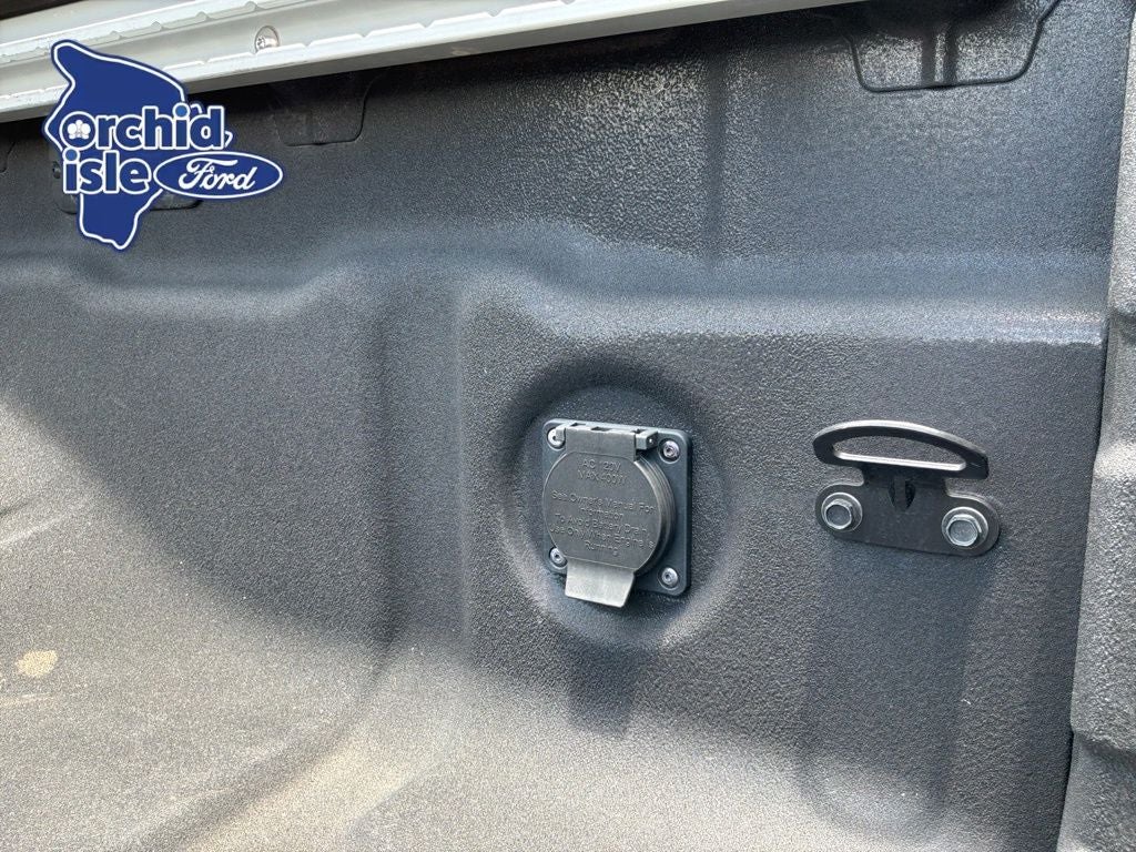 2024 Nissan Frontier SL