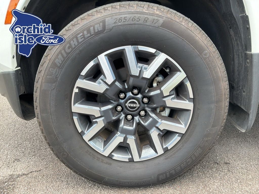 2024 Nissan Frontier SL