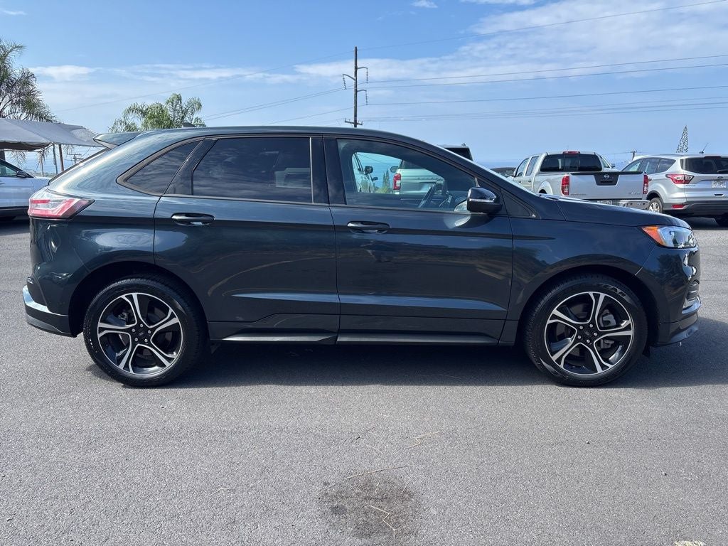 2022 Ford Edge ST