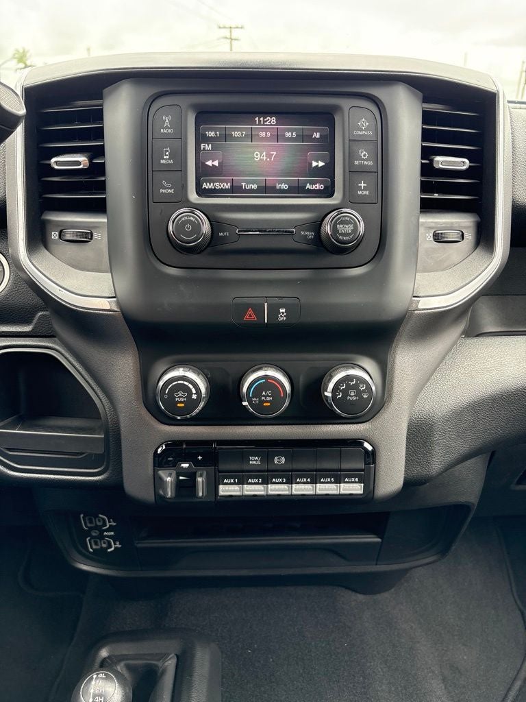 2024 RAM 3500 SLT