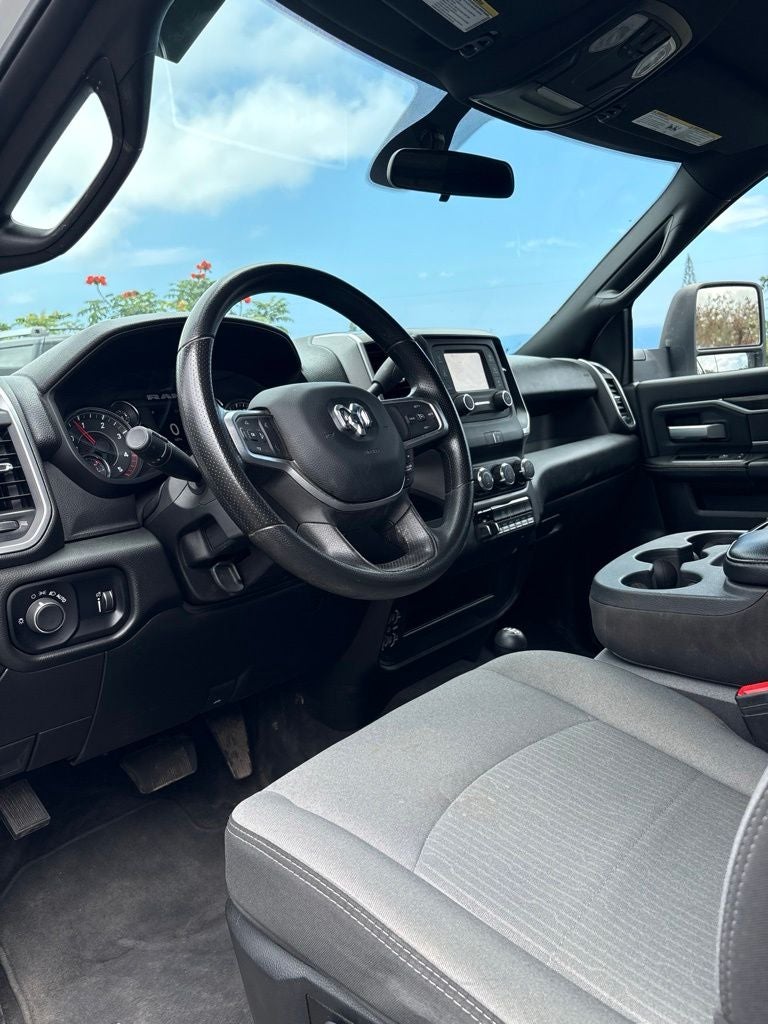 2024 RAM 3500 SLT
