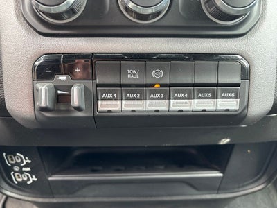 2024 RAM 3500 SLT