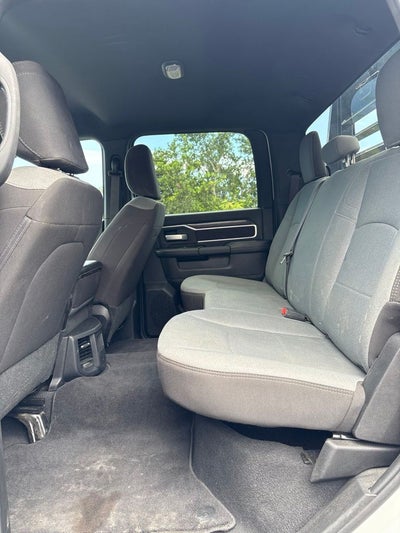 2024 RAM 3500 SLT