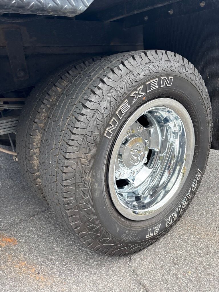 2024 RAM 3500 SLT