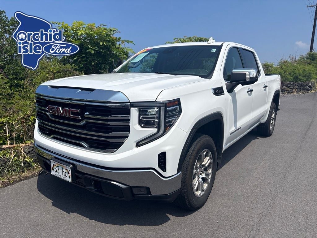 2024 GMC Sierra 4WD Crew Cab Short Box SLT's photo