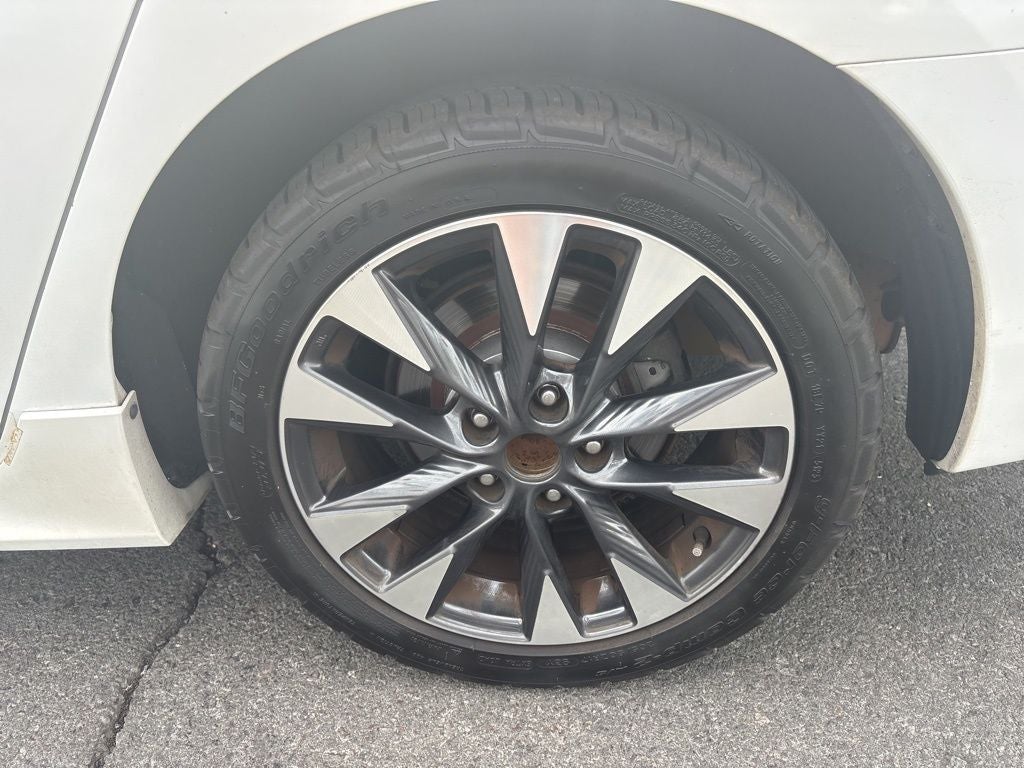 2018 Nissan Sentra SR