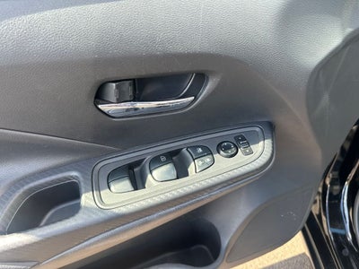 2023 Nissan Versa 1.6 SV