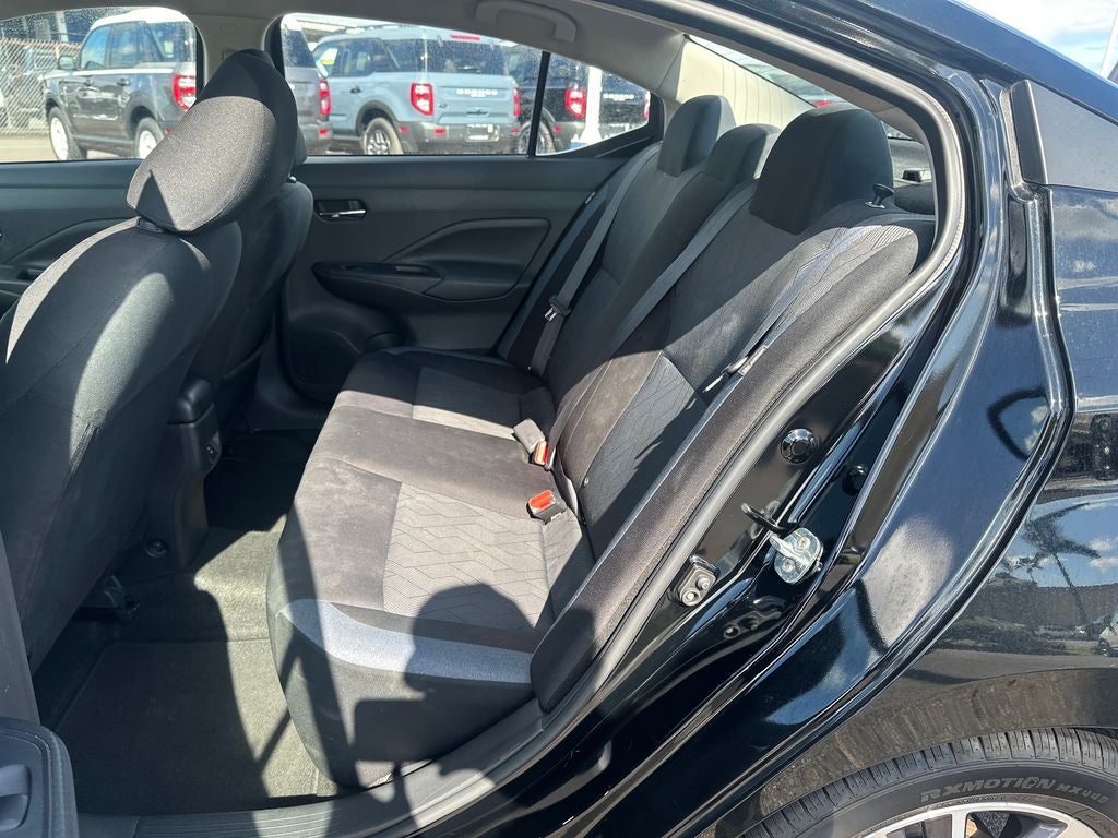 2023 Nissan Versa 1.6 SV