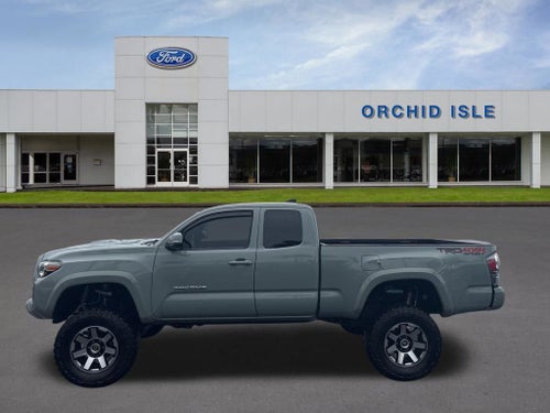 2022 Toyota Tacoma TRD Sport V6