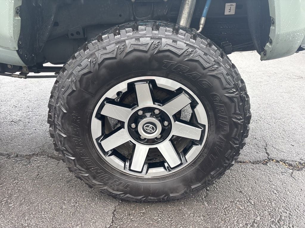 2022 Toyota Tacoma TRD Sport V6