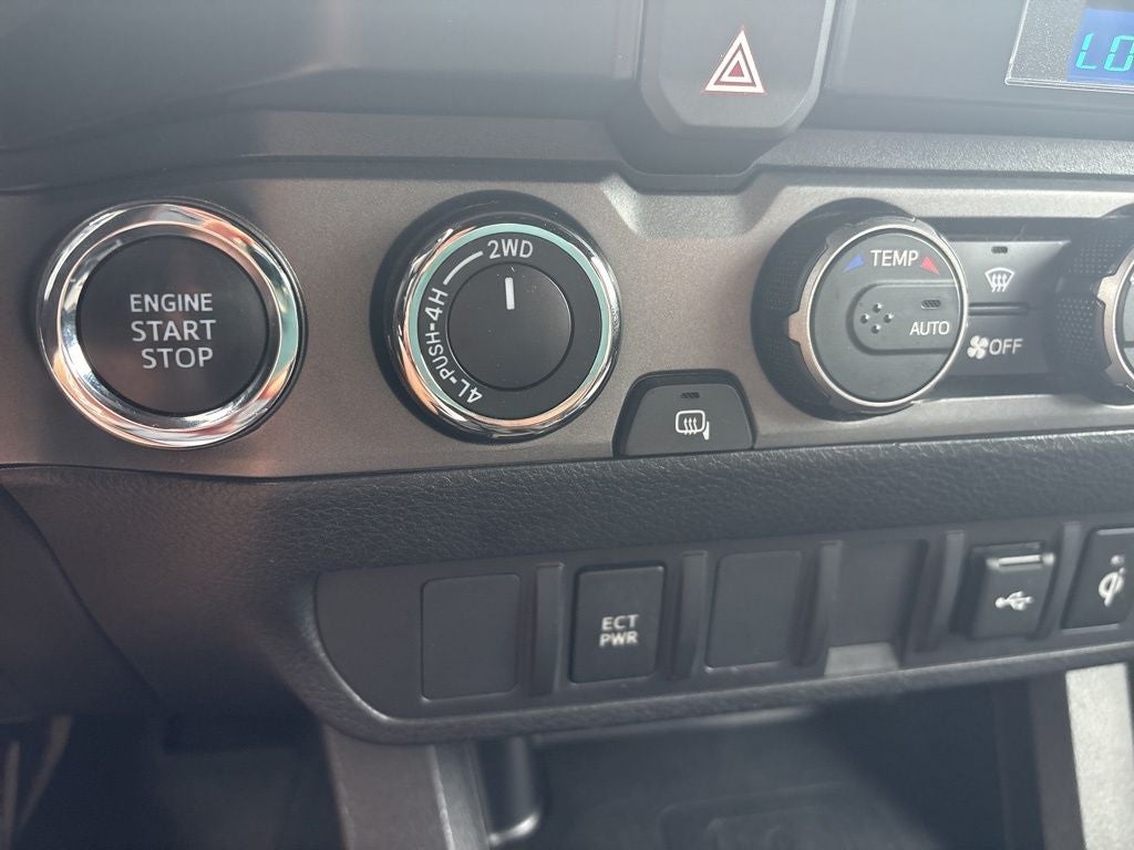 2022 Toyota Tacoma TRD Sport V6