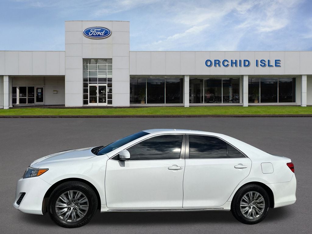 2014 Toyota Camry LE