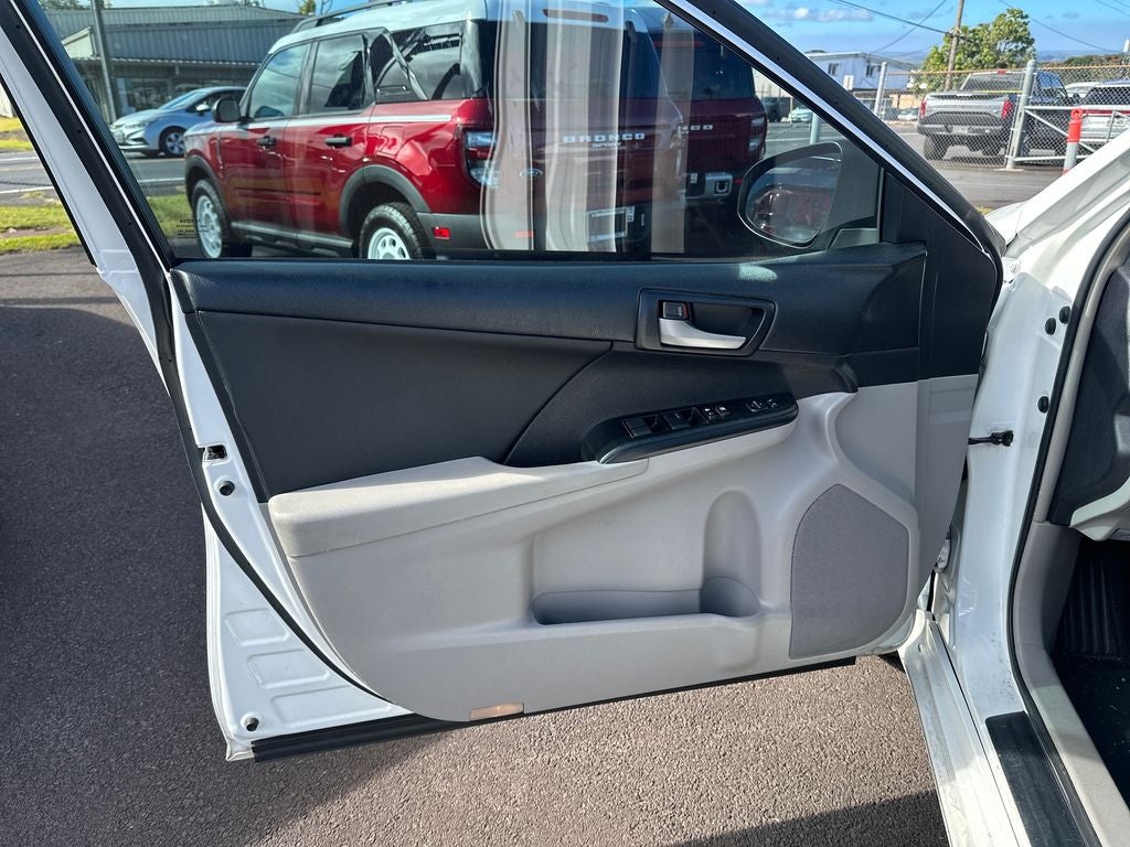 2014 Toyota Camry LE