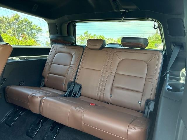 2008 Lincoln Navigator Base