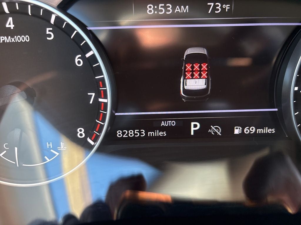 2023 Nissan Pathfinder SV