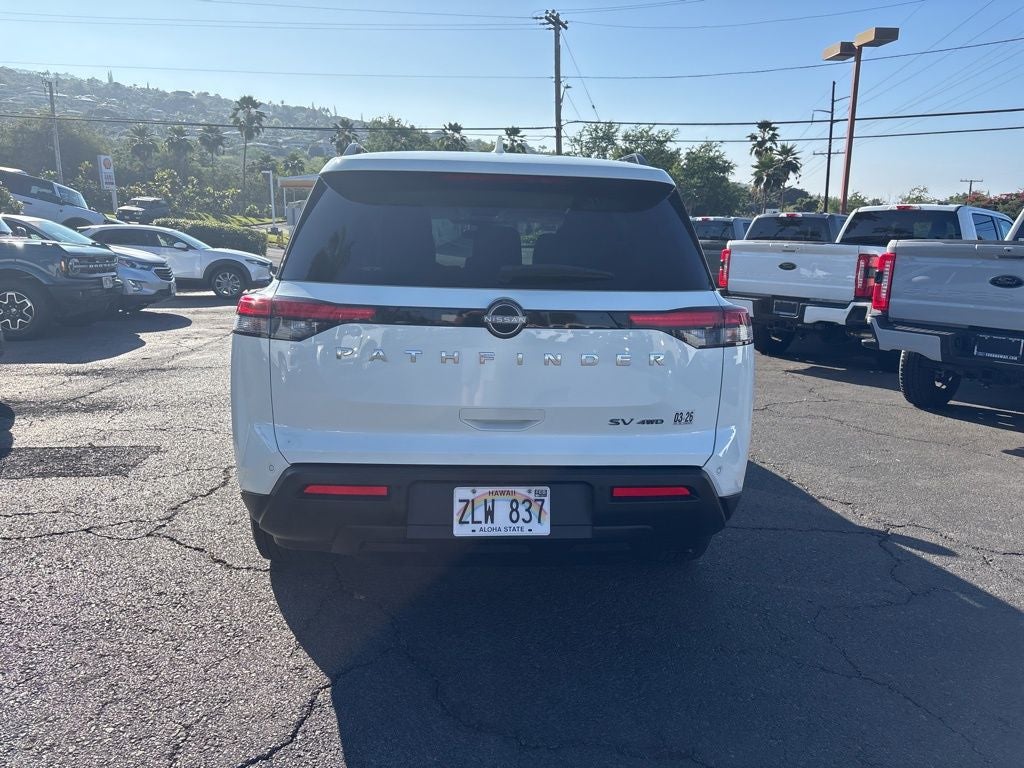 2023 Nissan Pathfinder SV