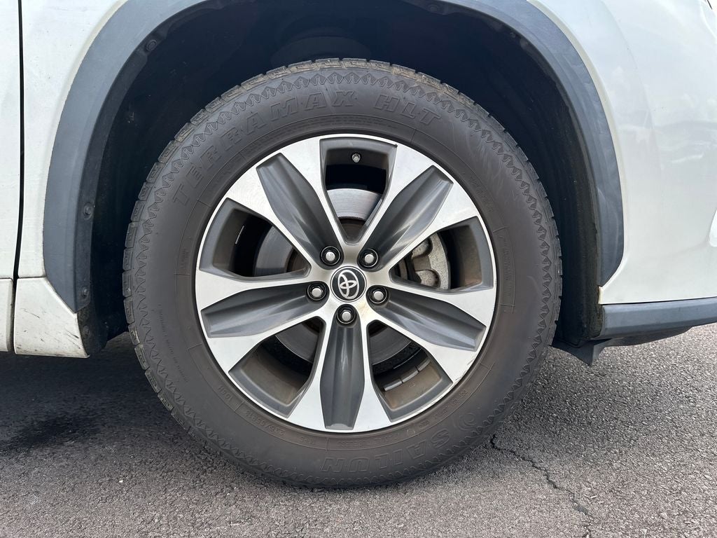 2020 Toyota Highlander XLE