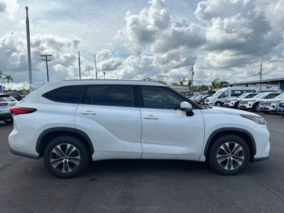 2020 Toyota Highlander XLE