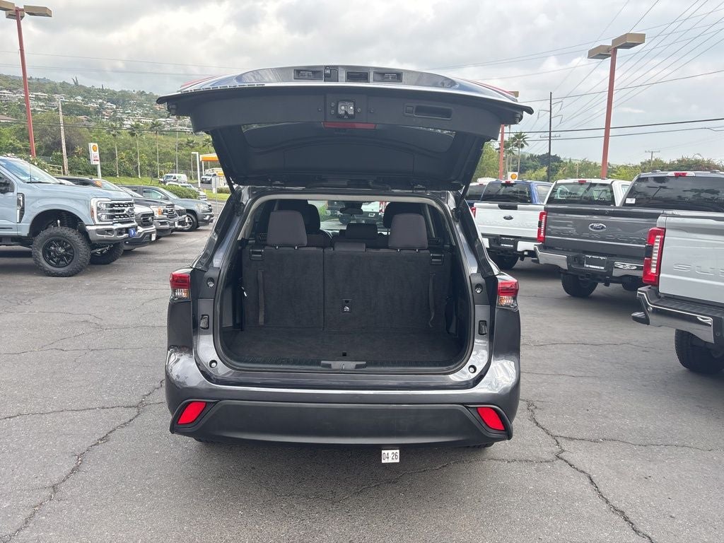 2023 Toyota Highlander L