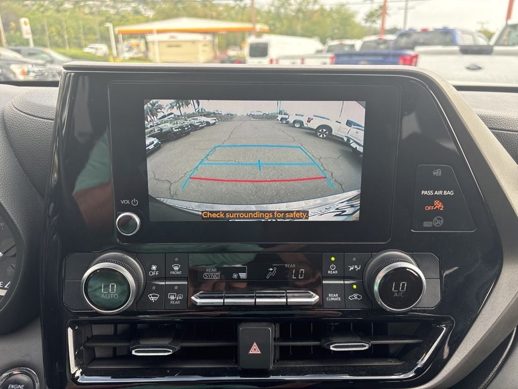 2023 Toyota Highlander L