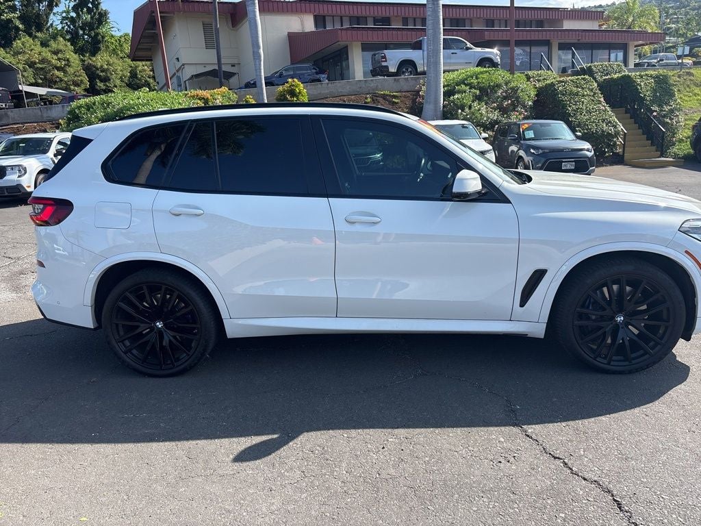 2022 BMW X5 M50i