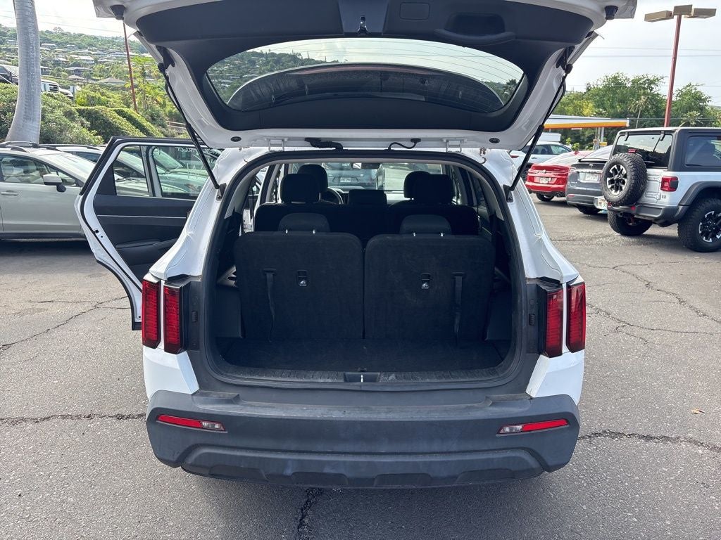 2023 Kia Sorento LX