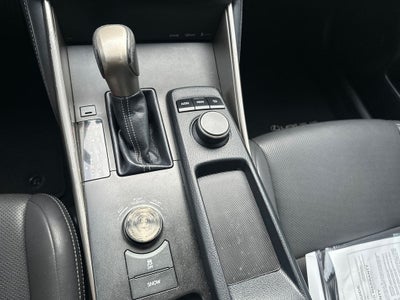 2016 Lexus IS 200t