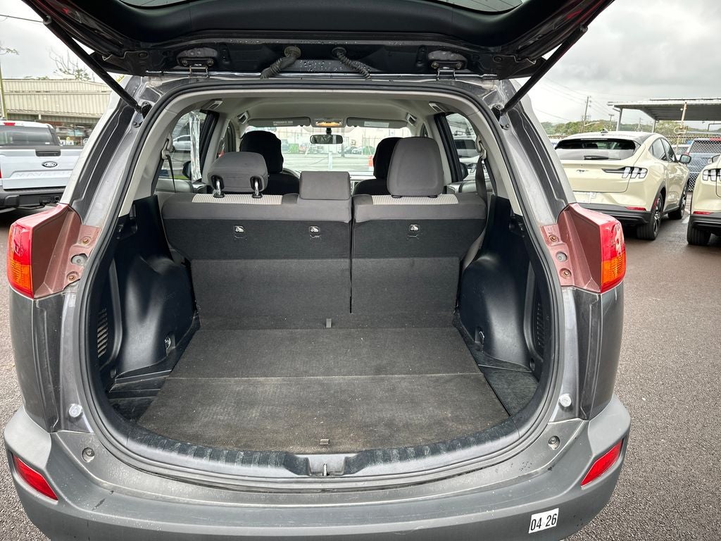 2013 Toyota RAV4 LE